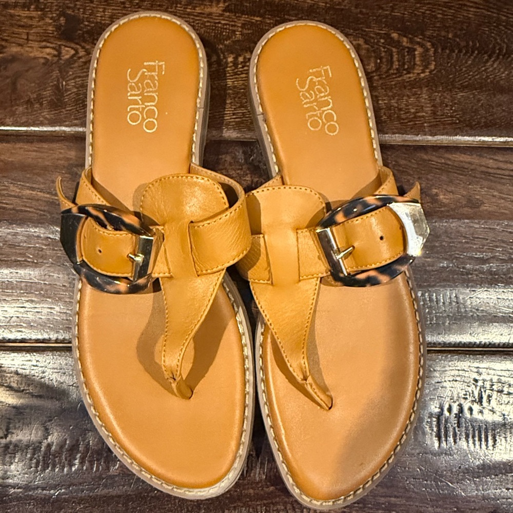 Franco Sarto Women's genuine leather tan sandals with tortoise buckle 9